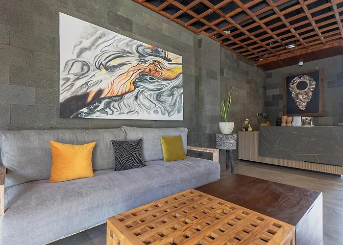Apartahotel Forseti Athena Seminyak
