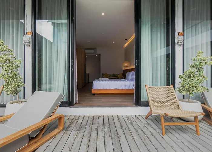 Forseti Athena Apartahotel